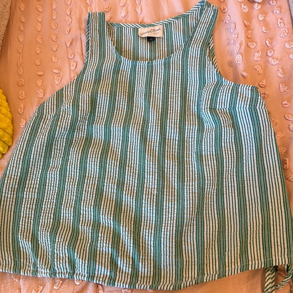 Striped green and white top - Picture 1 of 1